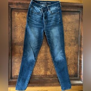 American Eagle Super Hi-Rise Jegging